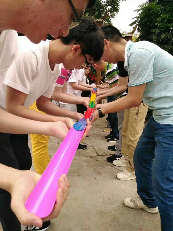 歡迎諾維達(dá)公司來(lái)深圳九龍山生態(tài)園野炊燒烤一日游